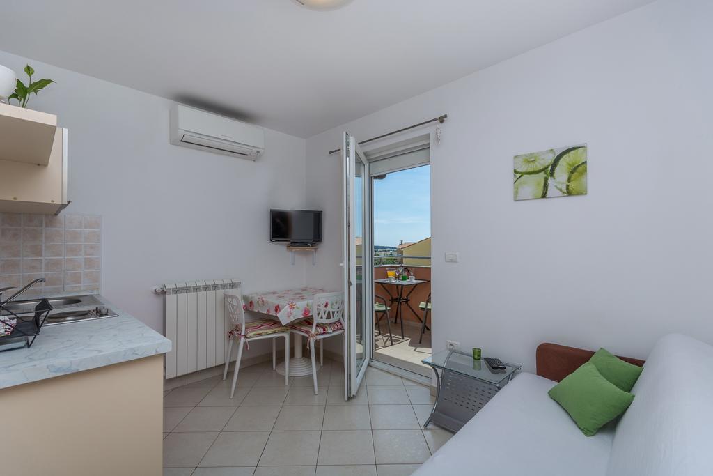 Guest House Gloria Novigrad Istria Eksteriør bilde